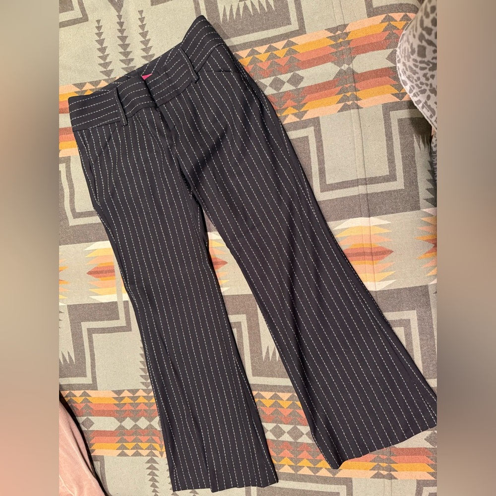 EEUC awesome Alice and Olivia vintage pinstripe wool pants size 8